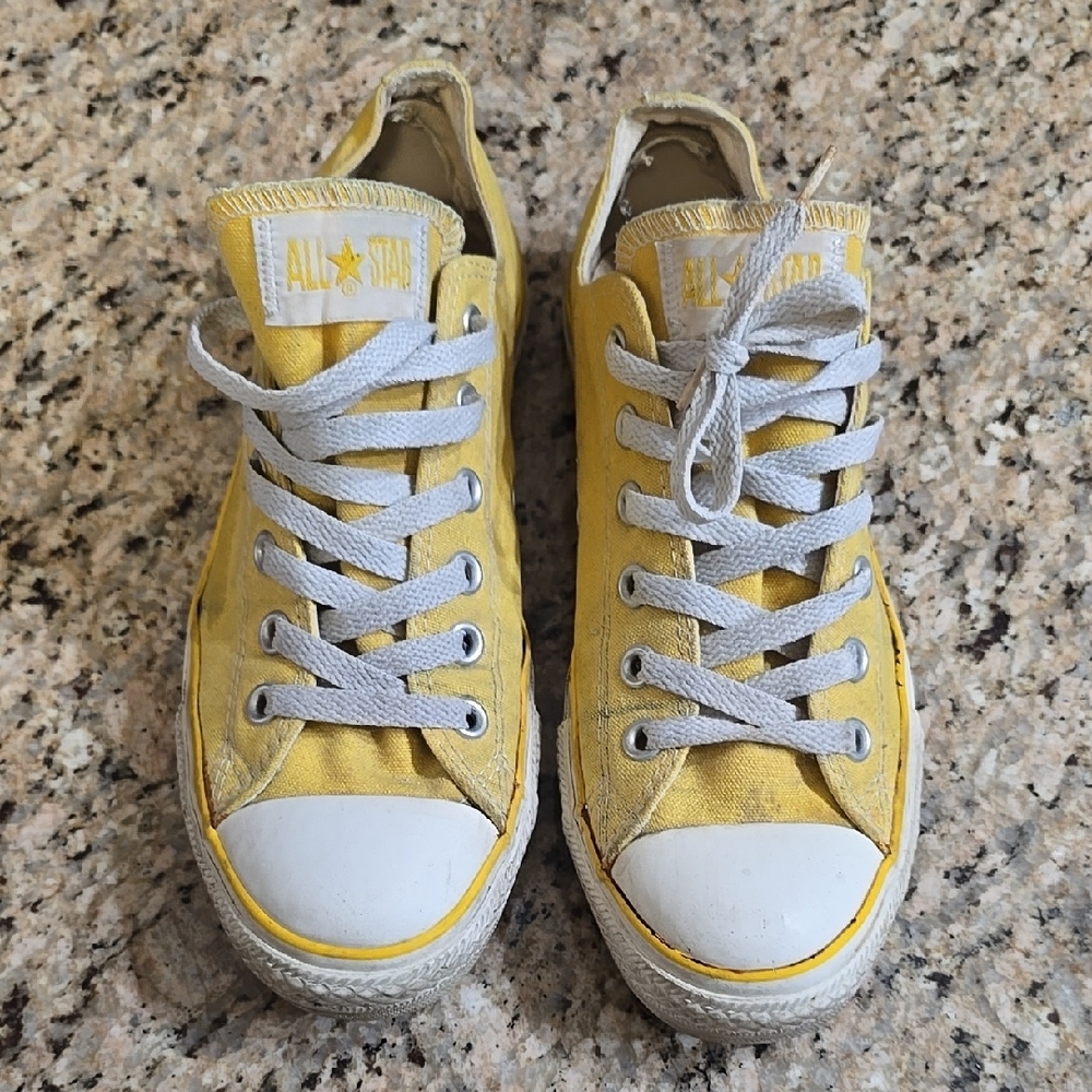 Yellow Converse All Stars Low Tops
